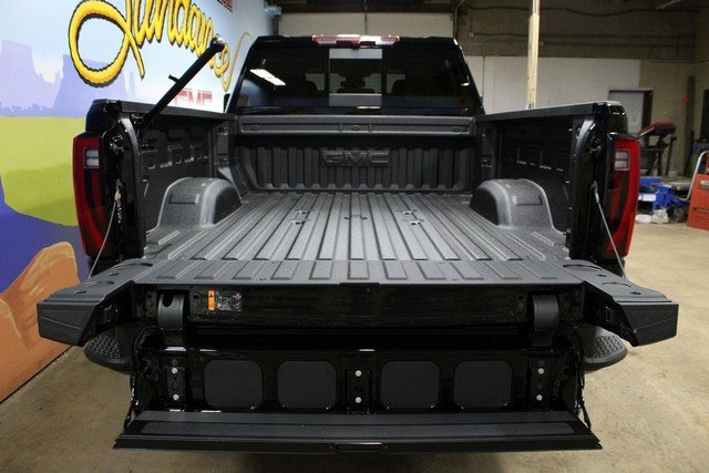 New 2025 GMC Sierra 2500 Denali w/ Max Trailering Package image 5