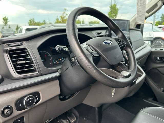 Used 2022 Ford Transit 150 Low Roof RWD image 16
