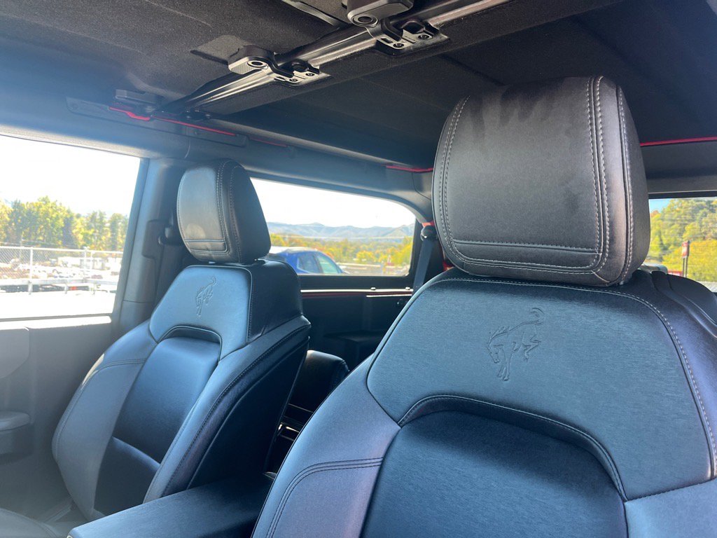 Certified 2023 Ford Bronco Black Diamond image 19