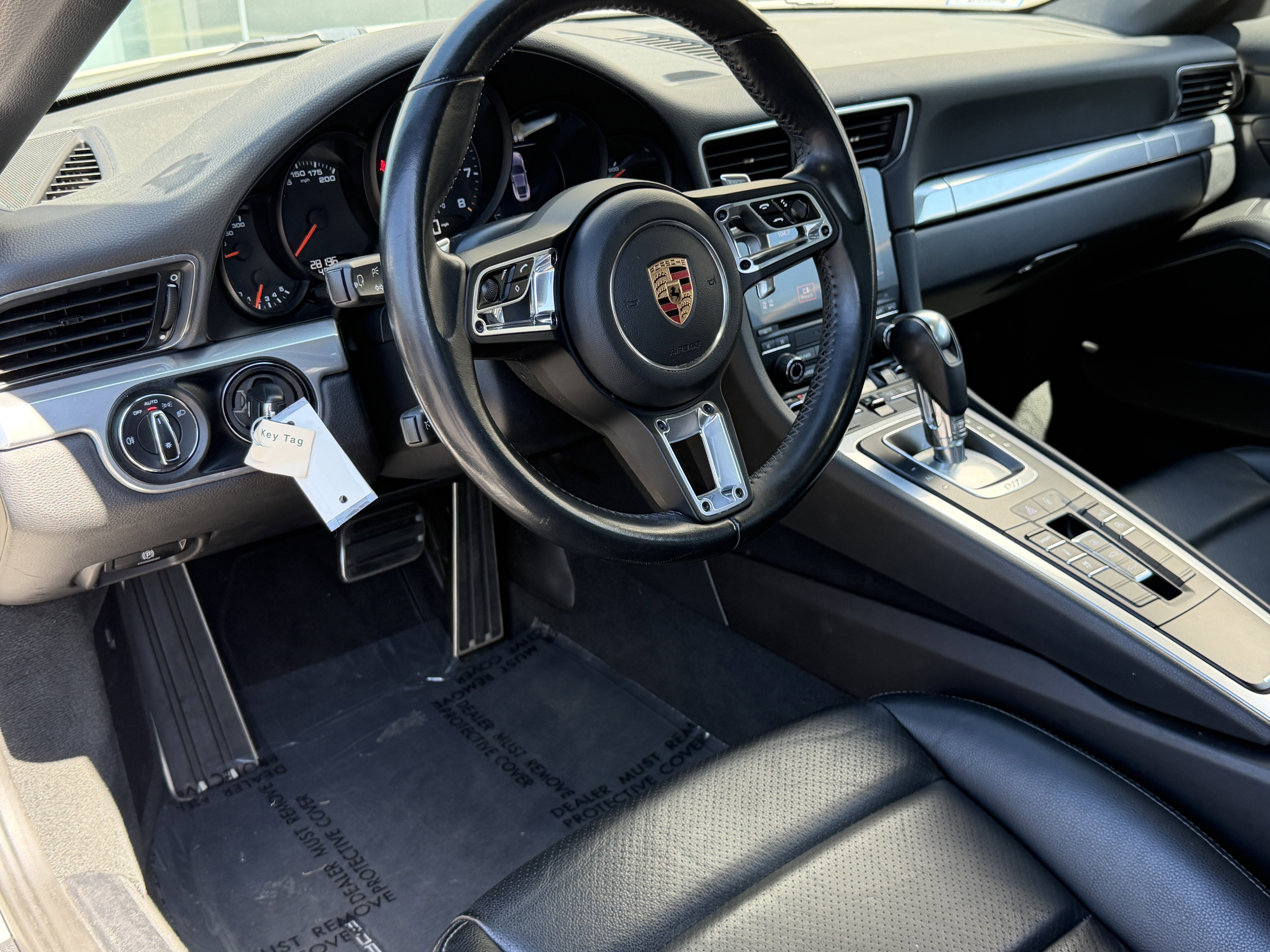 Certified 2018 Porsche 911 Carrera RWD image 4