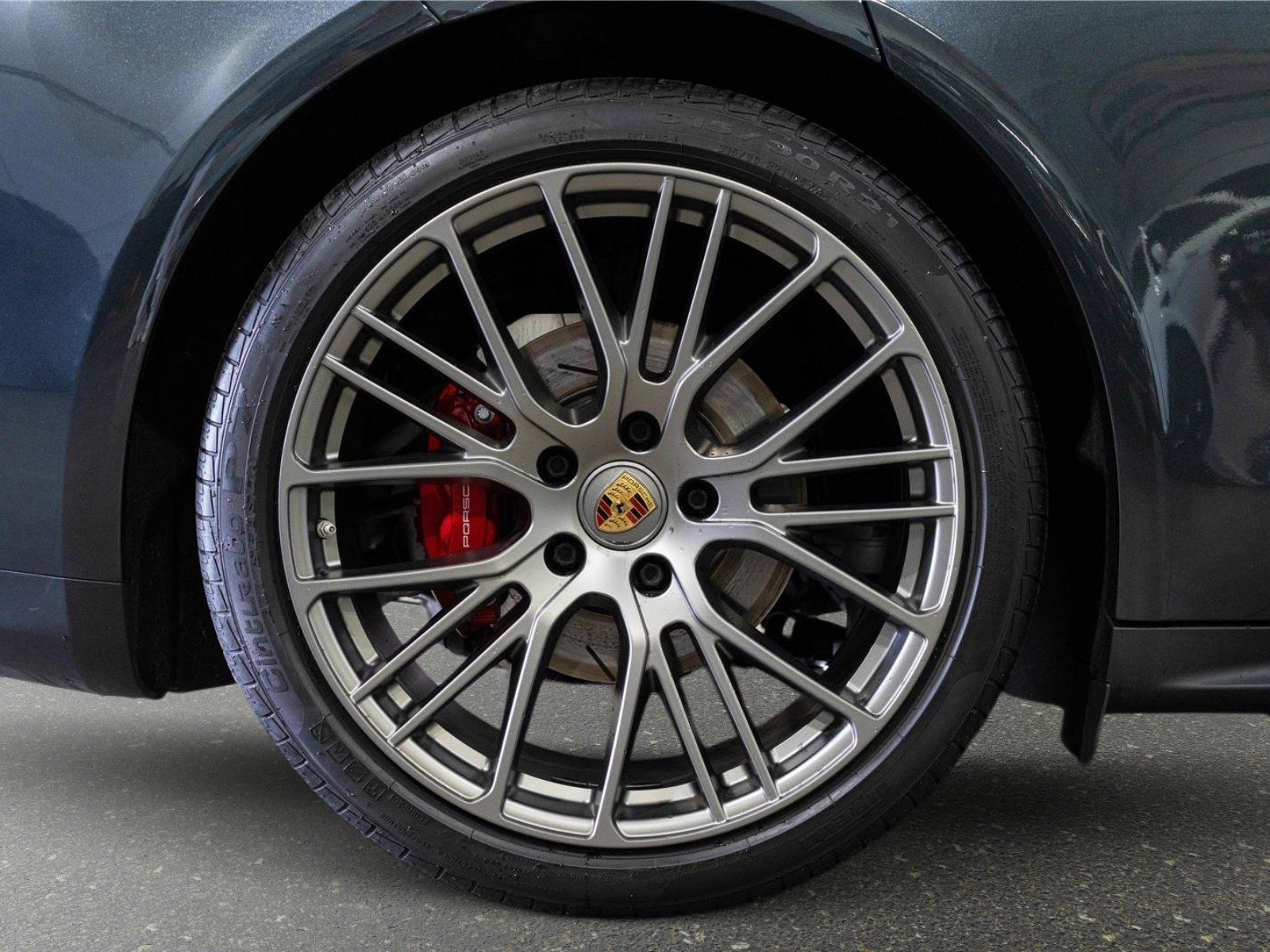 Used 2022 Porsche Panamera 4S image 15