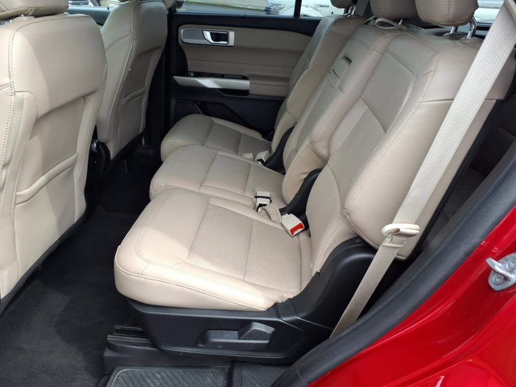 Used 2023 Ford Explorer Limited image 9