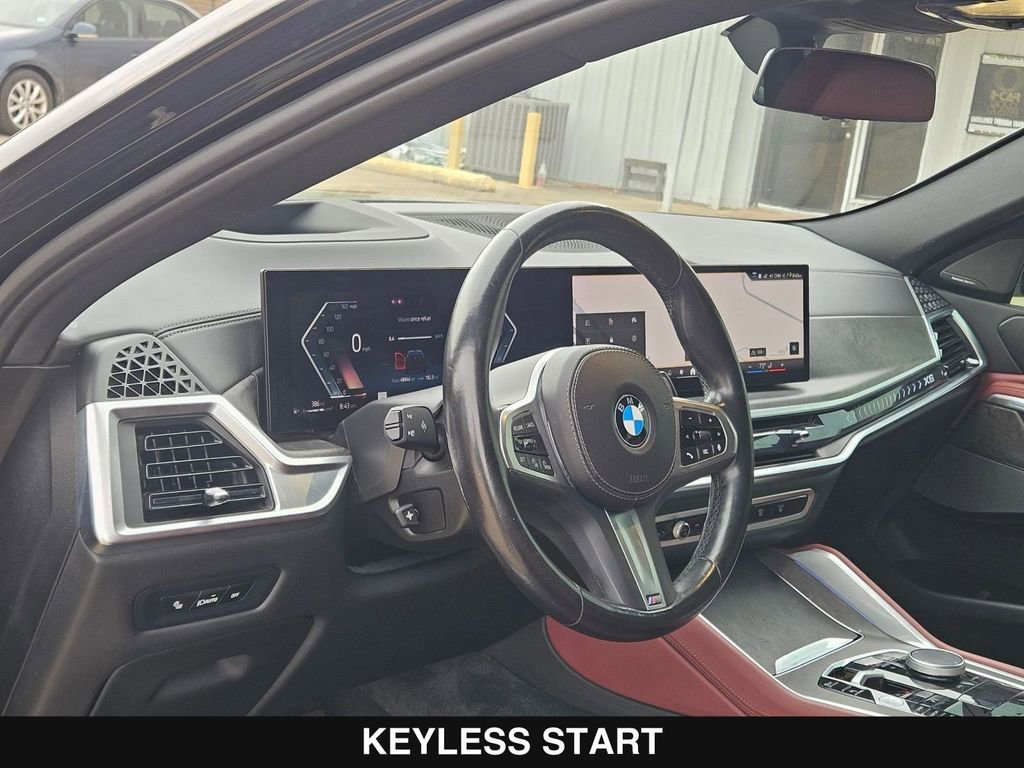 Used 2024 BMW X6 xDrive40i w/ Premium Package image 13