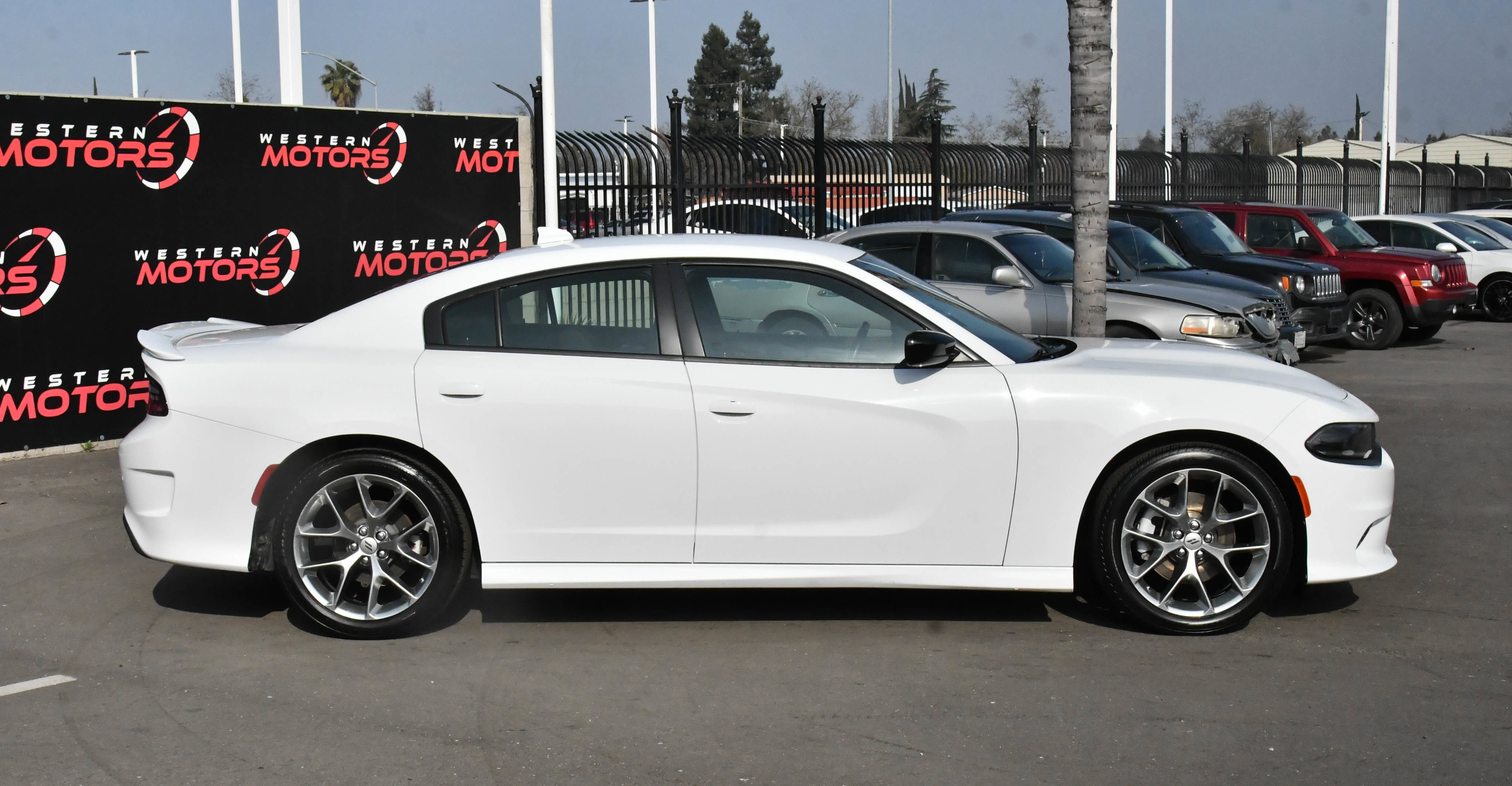 Used 2023 Dodge Charger GT image 9