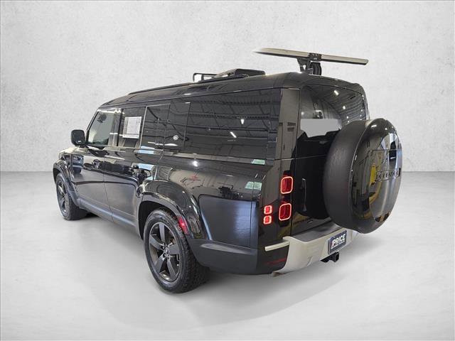 Certified 2023 Land Rover Defender 130 SE AWD/4WD image 7