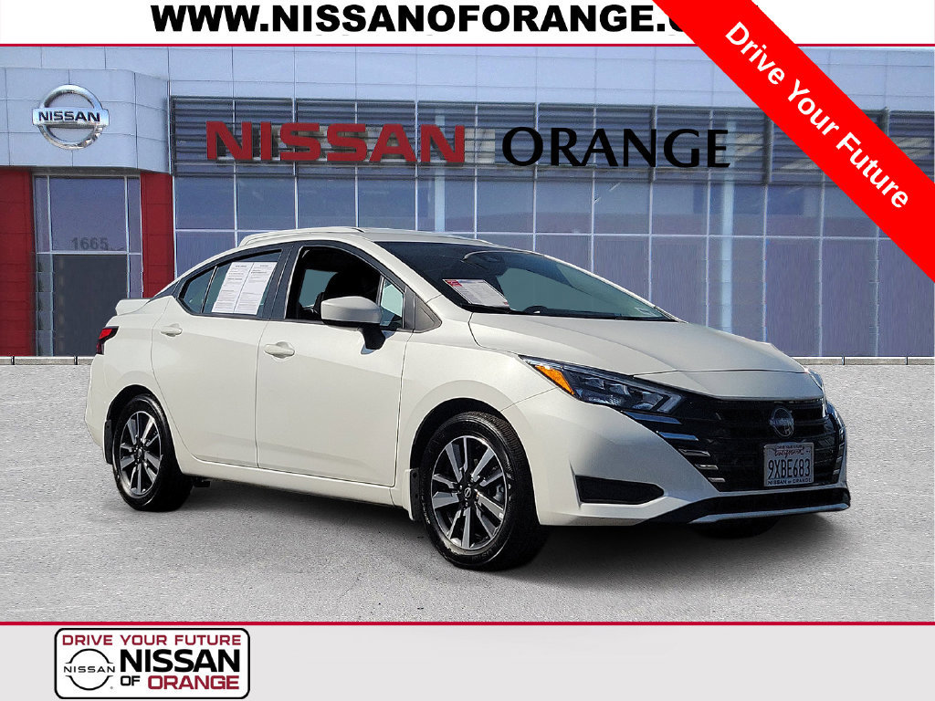 Used 2025 Nissan Versa SV w/ Trunk Package