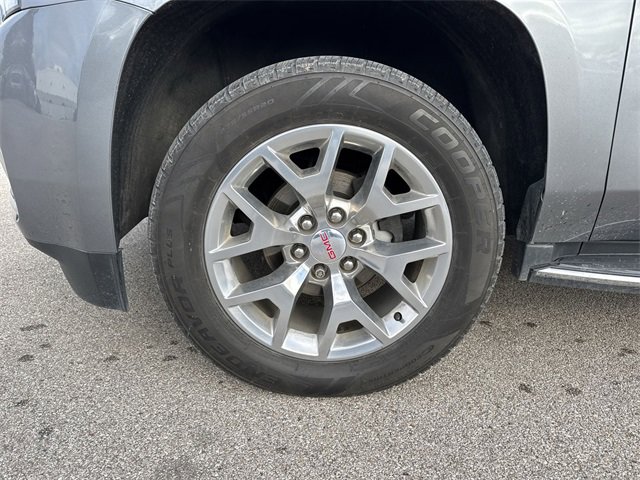 Used 2019 GMC Yukon SLE w/ SLE Value Package image 36