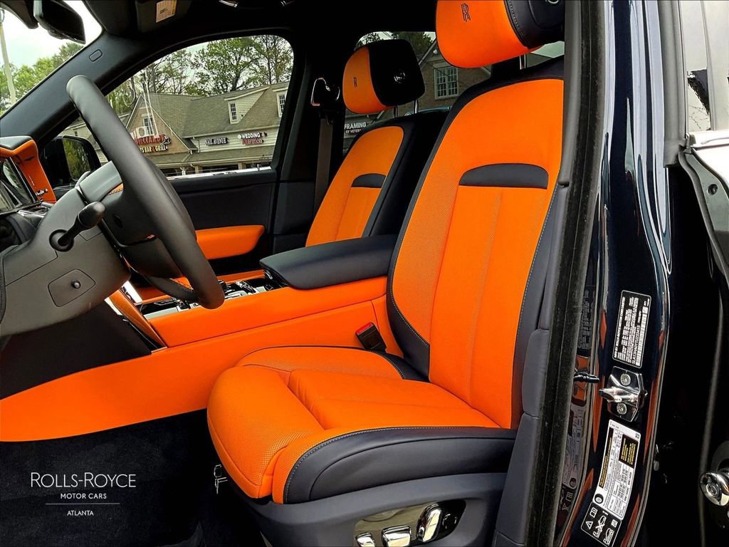 Certified 2026 Rolls-Royce Cullinan image 21