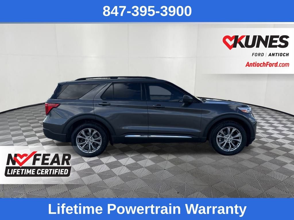 Used 2020 Ford Explorer XLT w/ Equipment Group 202A image 2