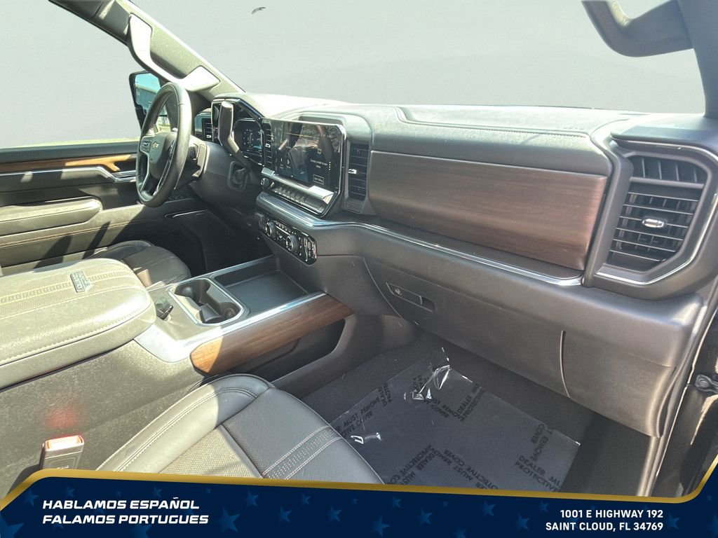Certified 2024 Chevrolet Silverado 2500 High Country w/ High Country Premium Package AWD/4WD image 39