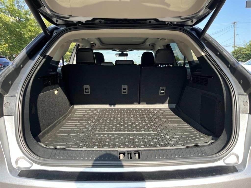 Used 2022 Lincoln Nautilus Reserve image 8