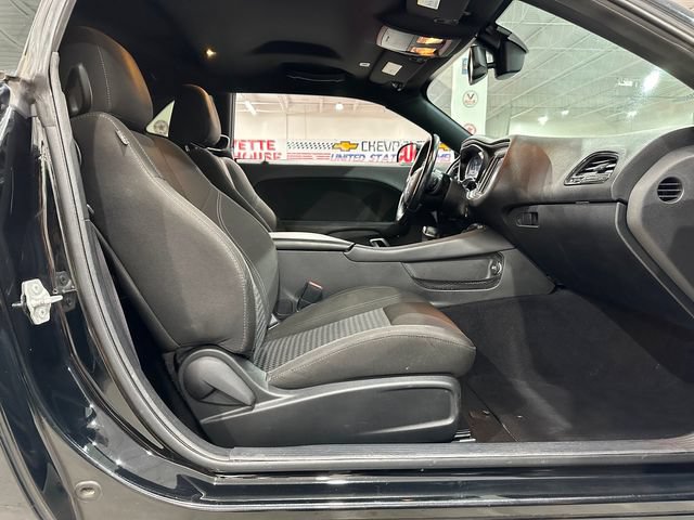 Used 2020 Dodge Challenger SXT RWD image 10