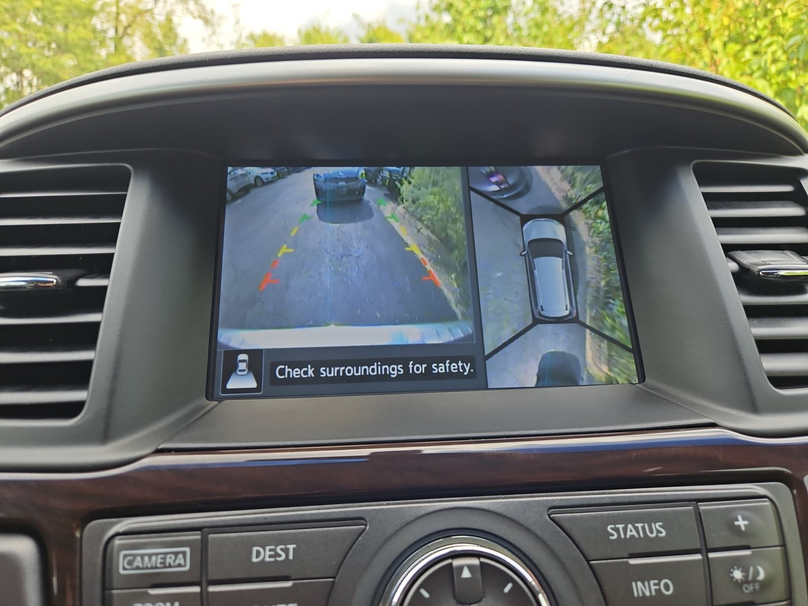 Used 2016 Nissan Pathfinder Platinum FWD image 20
