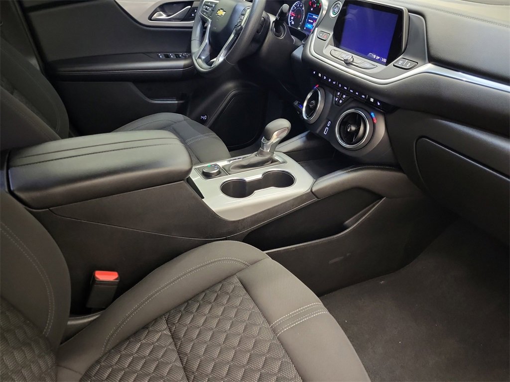 Used 2022 Chevrolet Blazer LT image 18