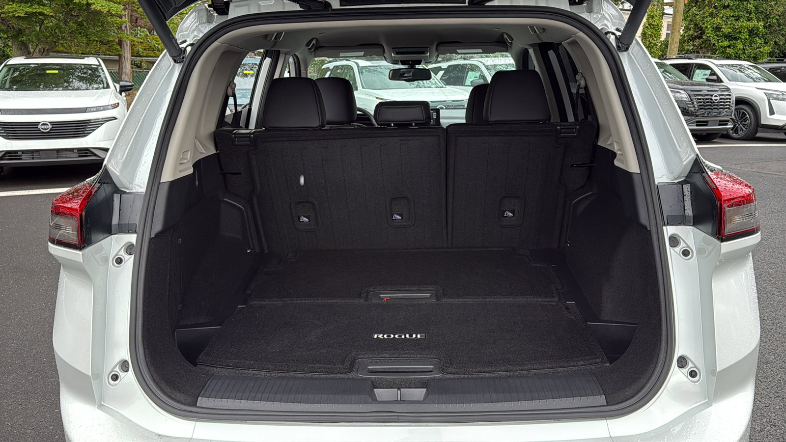 Certified 2024 Nissan Rogue SL AWD/4WD image 24