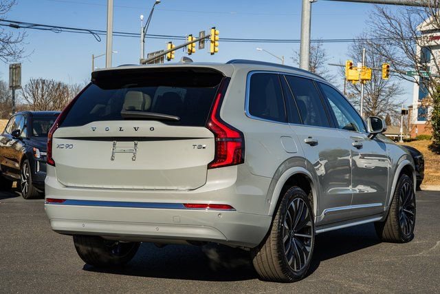 New 2026 Volvo XC90 T8 Ultra w/ Protection Package Premier image 5