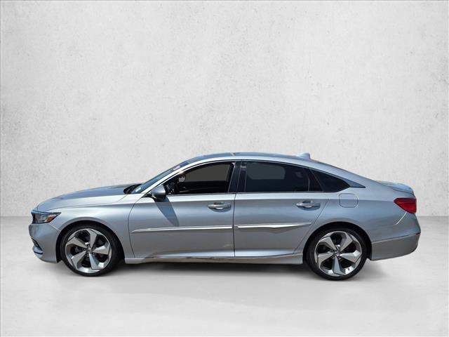 Used 2018 Honda Accord Touring image 9