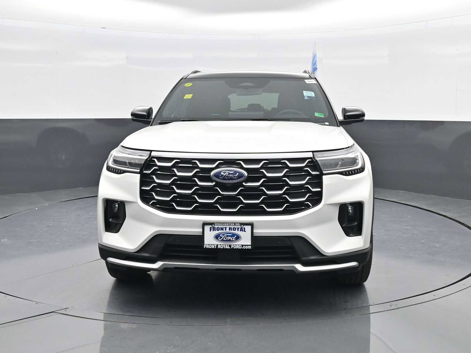 New 2026 Ford Explorer Platinum image 3