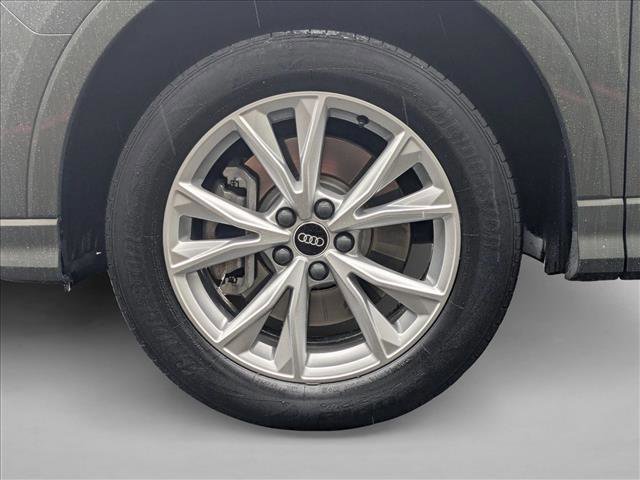 Used 2021 Audi Q3 2.0T Premium w/ Convenience Package image 24
