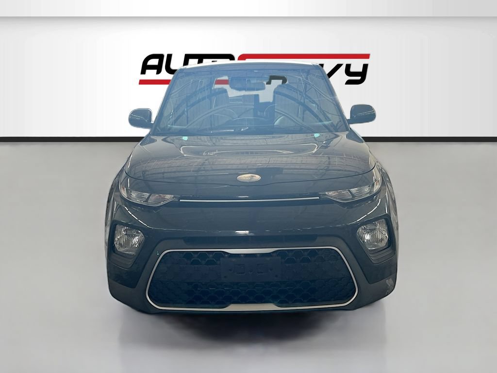 Used 2020 Kia Soul S FWD image 2