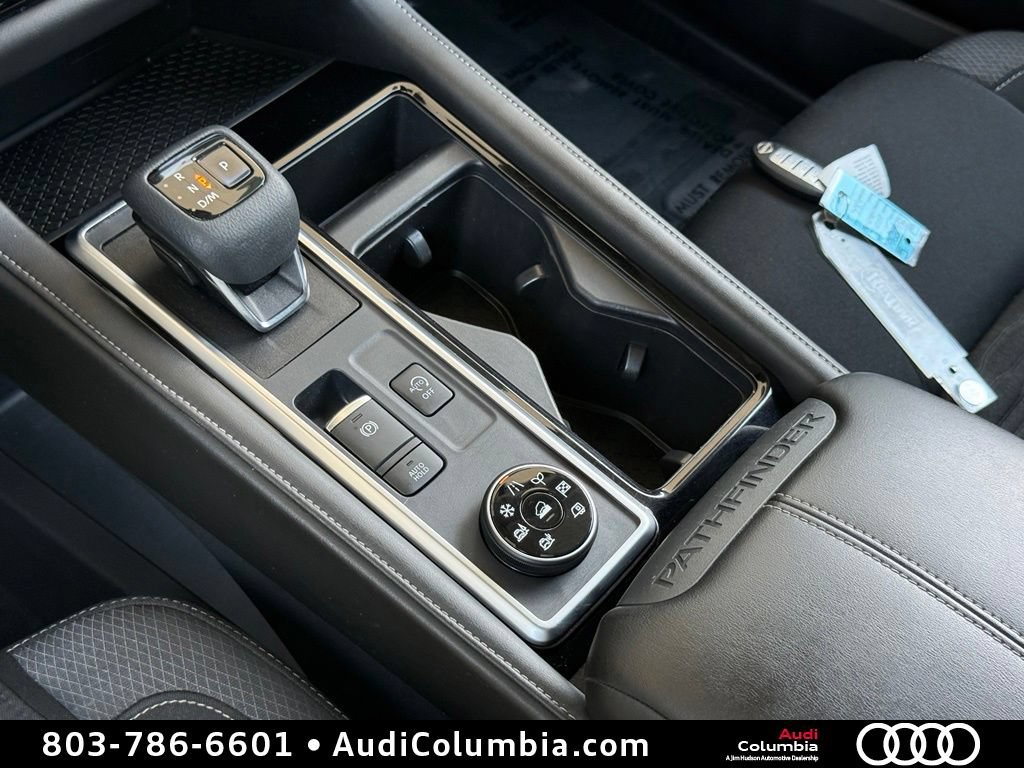 Used 2022 Nissan Pathfinder SV w/ SV Premium Package AWD/4WD image 34
