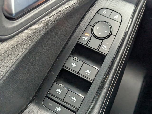 Used 2023 Nissan Rogue SV image 21