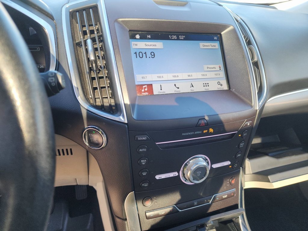 Used 2019 Ford Edge Titanium w/ Cold Weather Package image 8