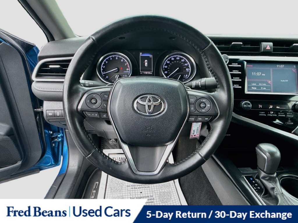 Used 2018 Toyota Camry SE FWD image 16