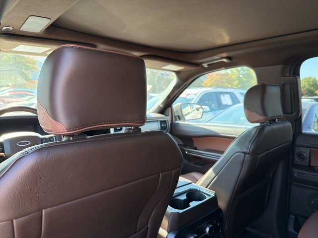Used 2023 Ford Expedition King Ranch image 39