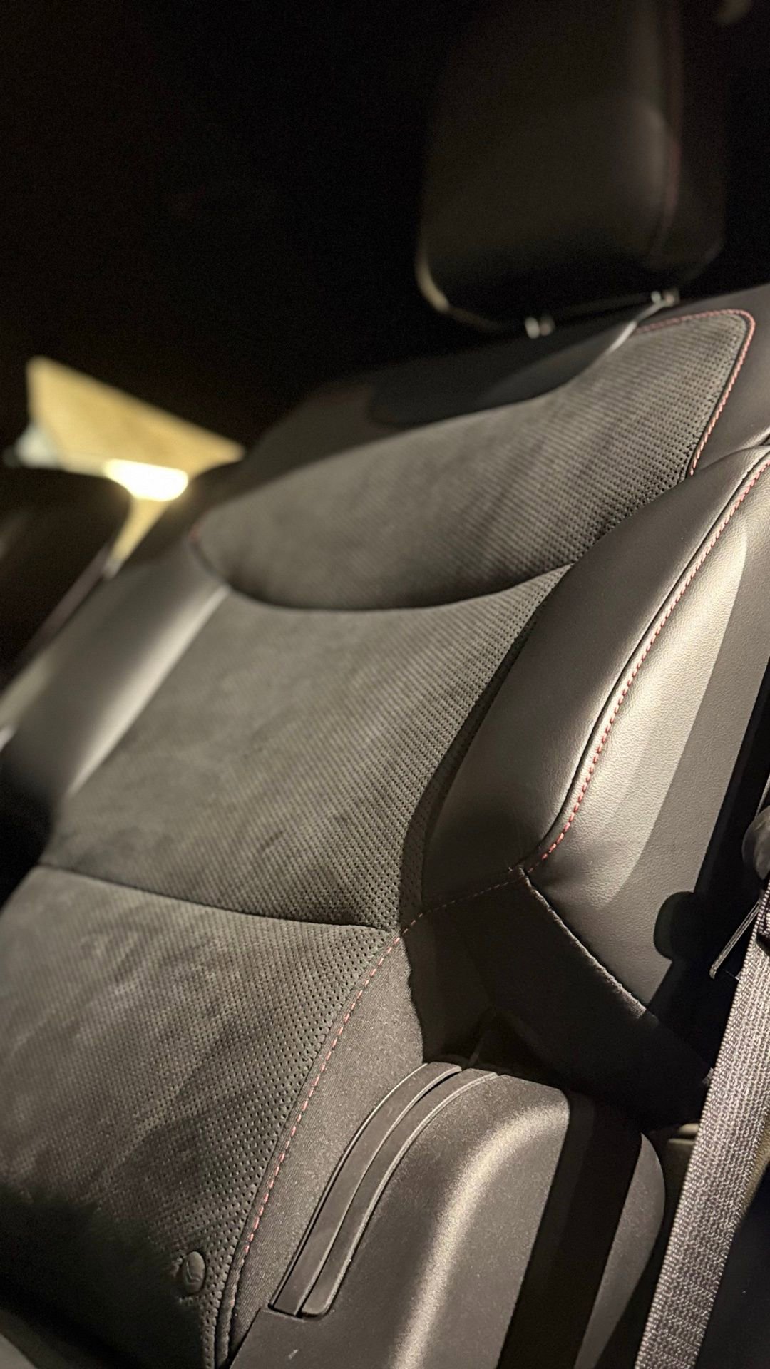 Used 2025 Ford Explorer ST w/ Sun And Sound Package image 58