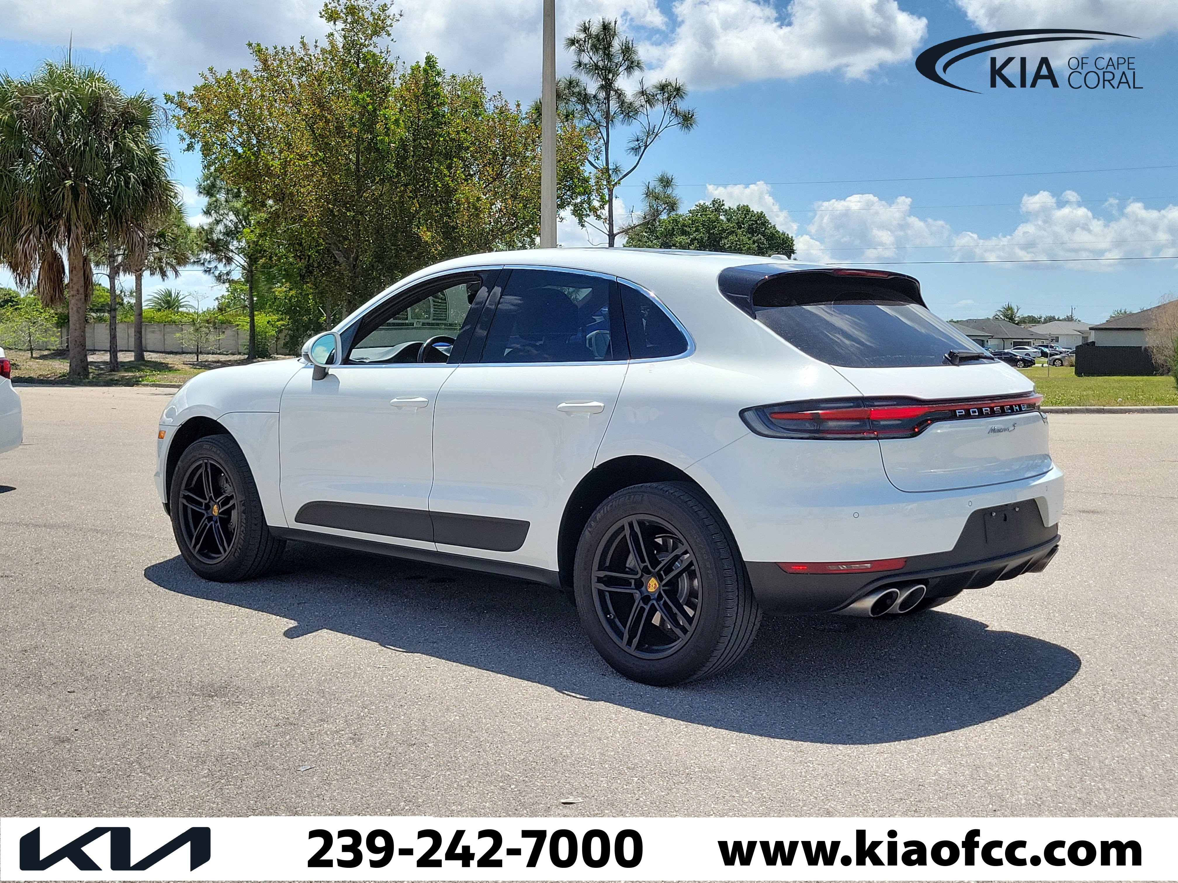 Used 2021 Porsche Macan S AWD/4WD image 5