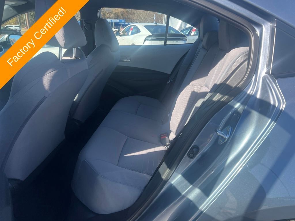Used 2025 Toyota Corolla SE image 12