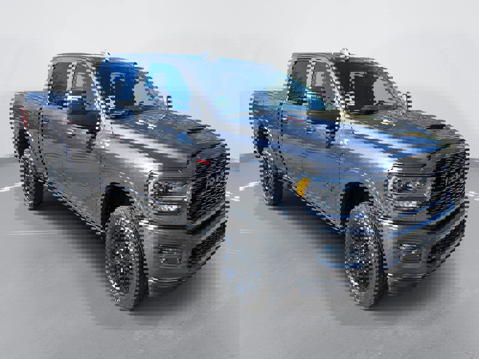 Used 2024 RAM 2500 Limited image 3