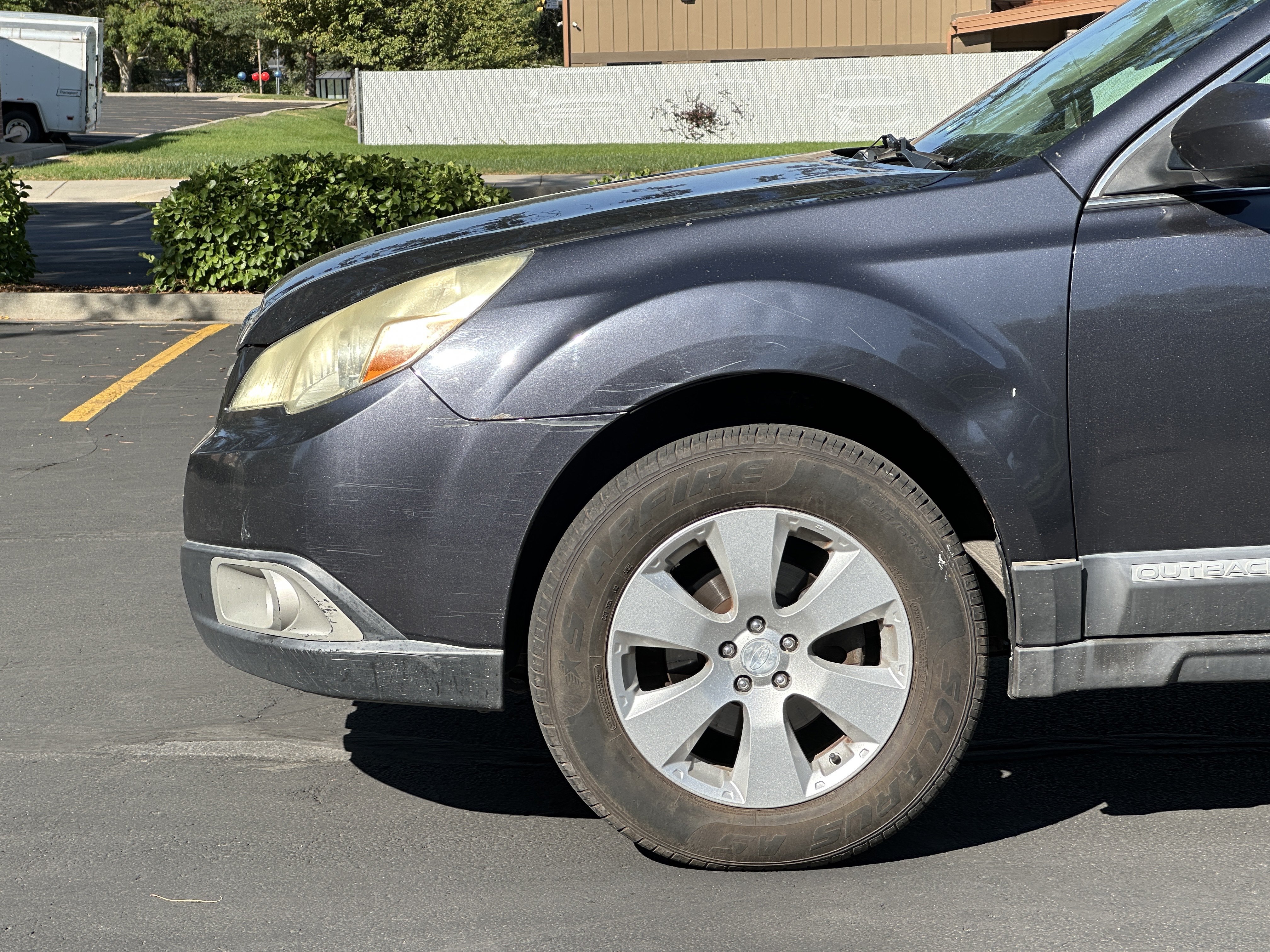 Used 2011 Subaru Outback 2.5i Premium AWD/4WD image 11