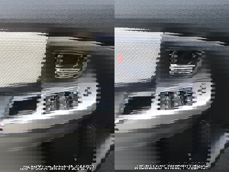 Used 2017 Subaru Crosstrek 2.0i Premium image 9