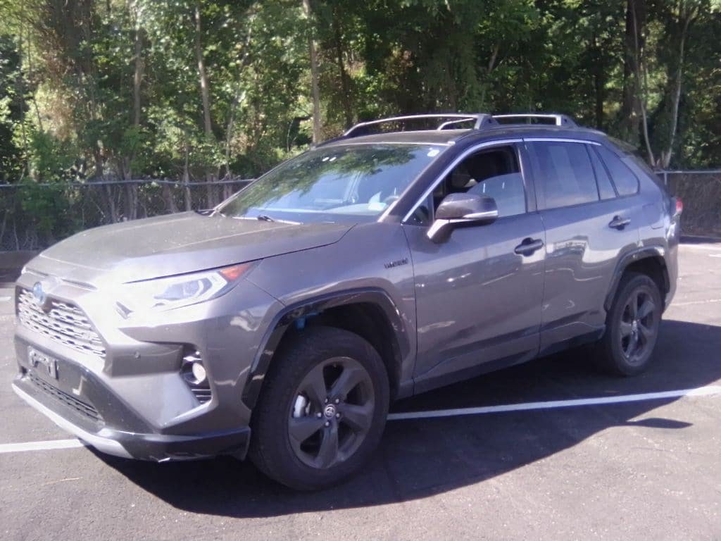 Used 2021 Toyota RAV4 XSE AWD/4WD image 12