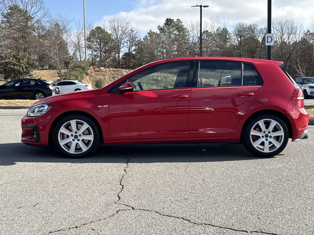 Used 2020 Volkswagen Golf 4-Door image 3