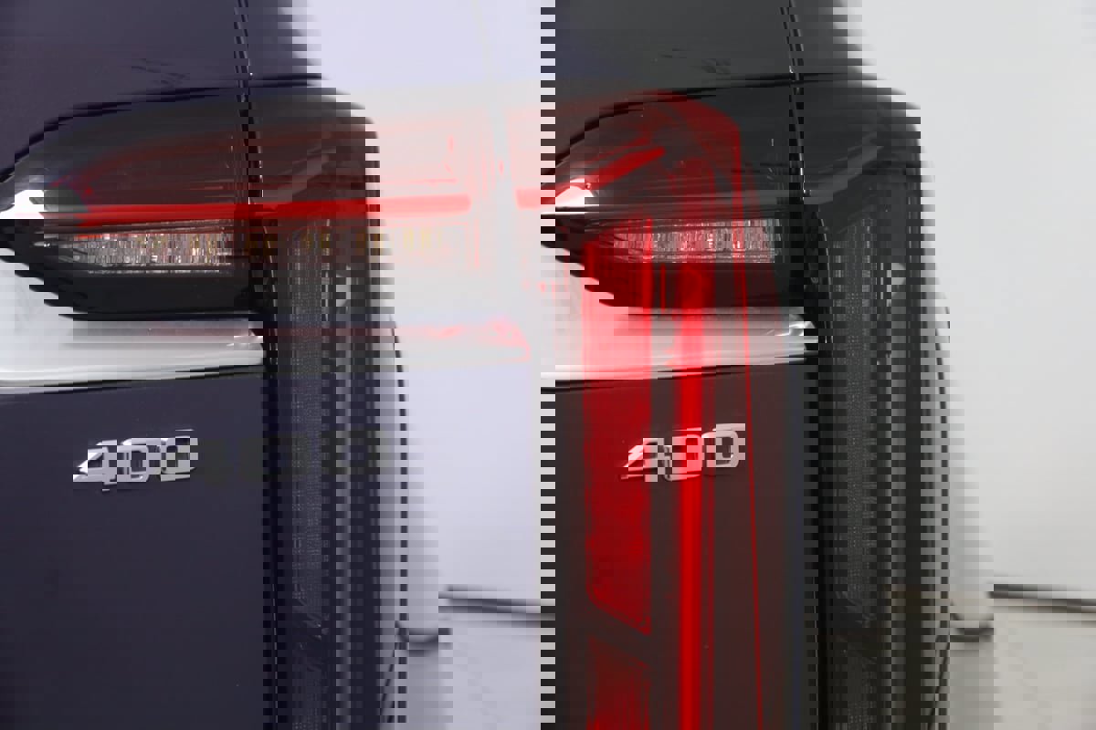 Used 2024 Cadillac XT6 Premium Luxury w/ Technology Package image 34