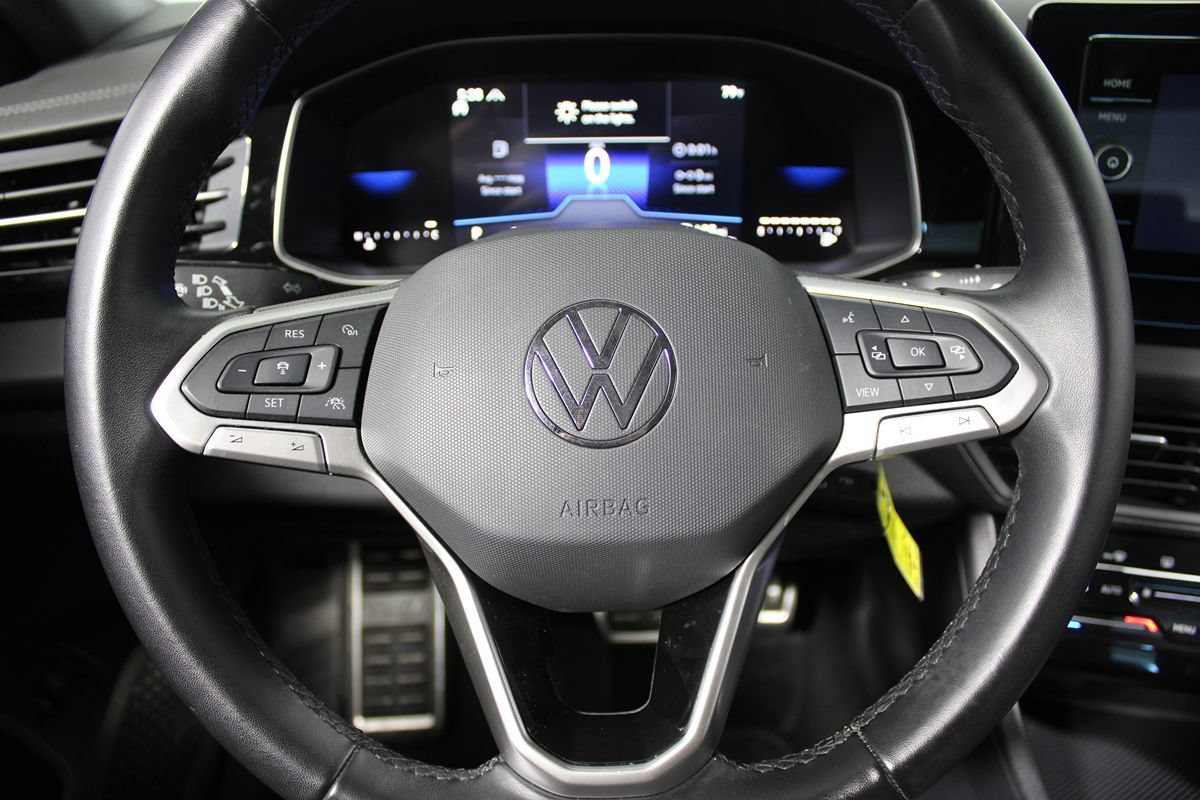 Used 2025 Volkswagen Jetta Sport FWD image 12