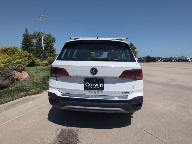 Used 2022 Volkswagen Taos S AWD/4WD image 5