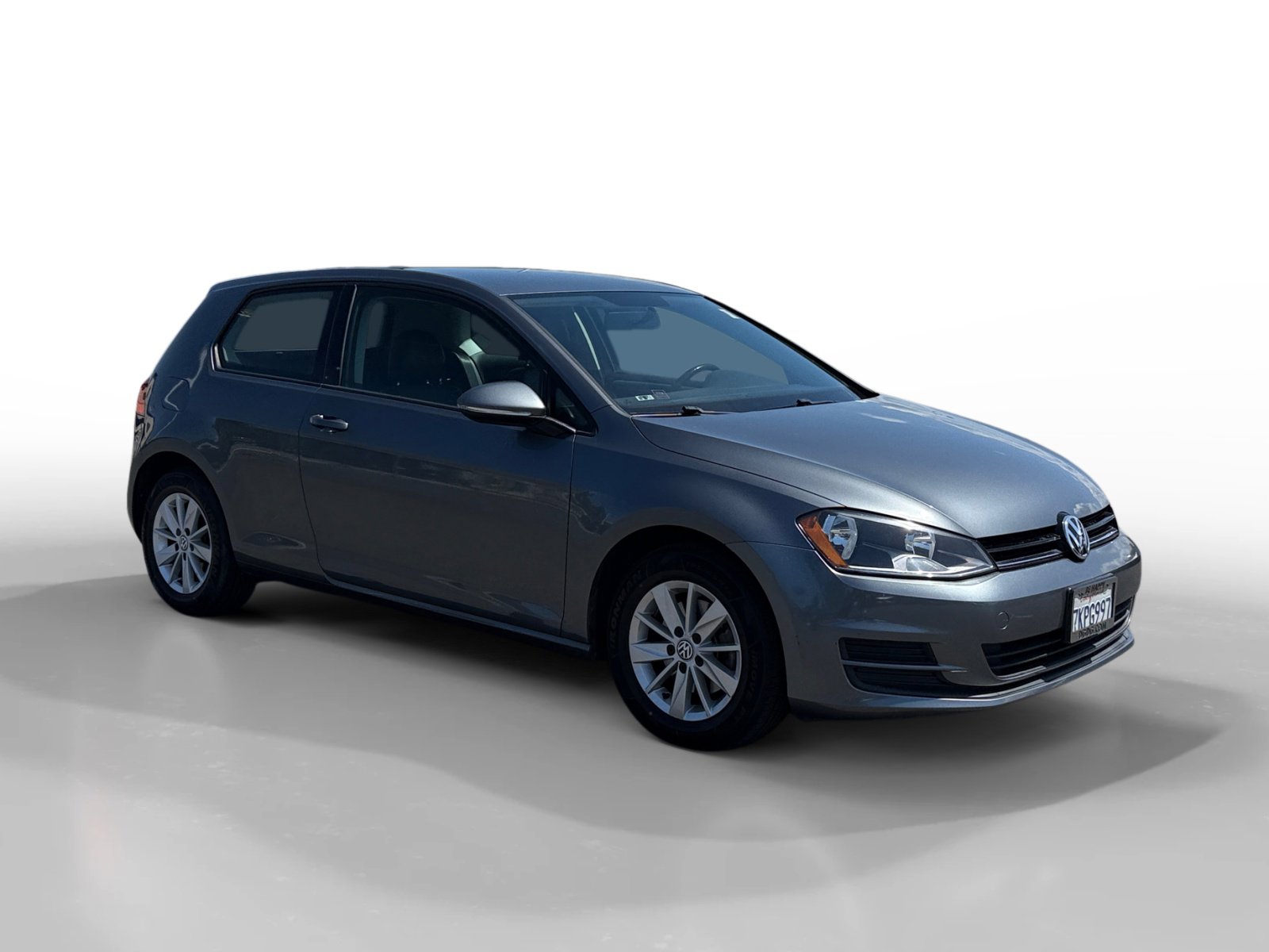 Used 2015 Volkswagen Golf S FWD image 7