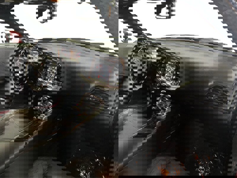 Used 2018 Dodge Challenger SXT image 22