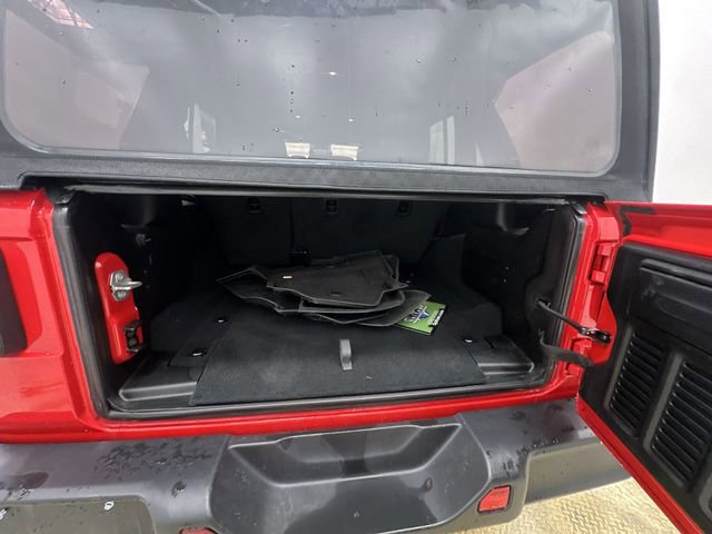 Used 2024 Jeep Wrangler Willys AWD/4WD image 20