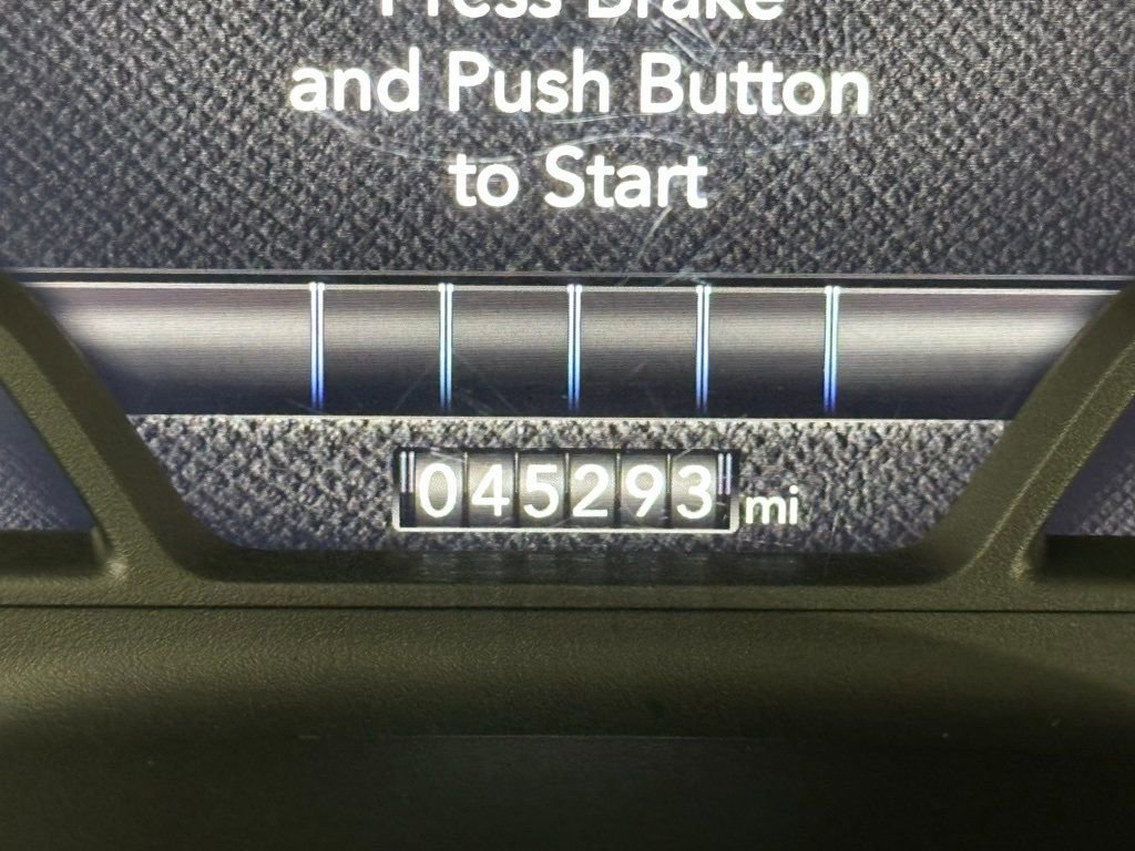 Used 2022 RAM 3500 Laramie image 34