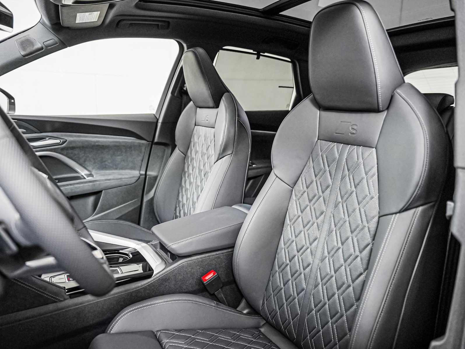 New 2026 Audi SQ5 Premium Plus AWD/4WD image 11