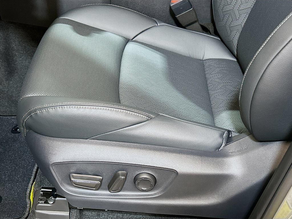 New 2025 Toyota Tacoma 4x4 Double Cab image 19