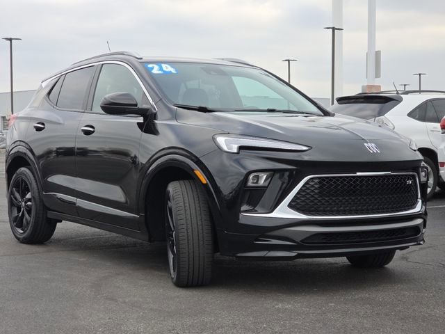 Used 2024 Buick Encore GX Sport Touring image 16