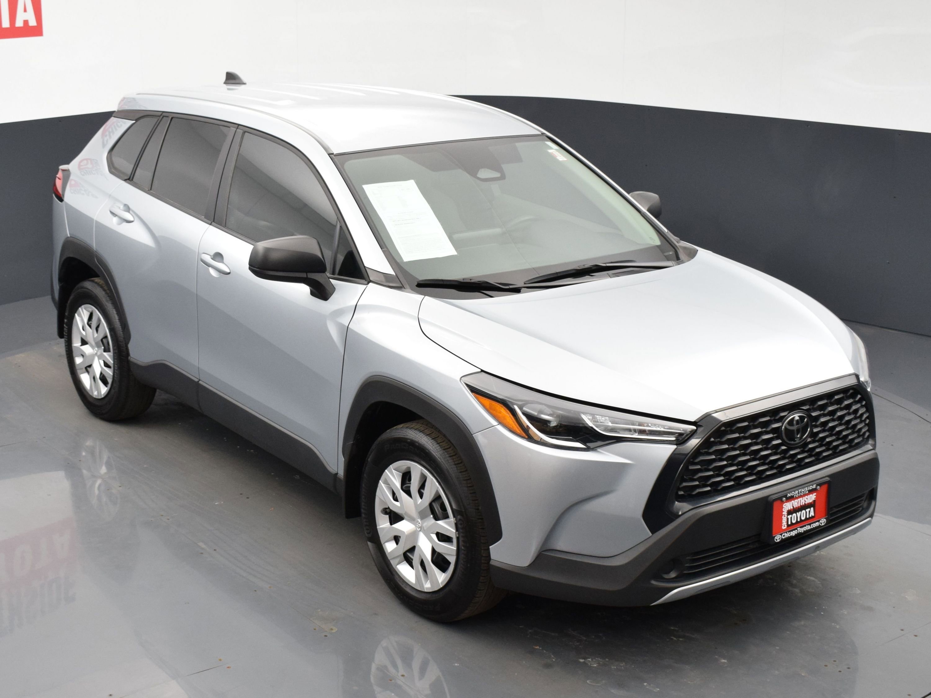 Used 2024 Toyota Corolla Cross L image 21