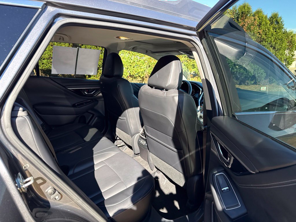 Used 2020 Subaru Outback Limited AWD/4WD image 13