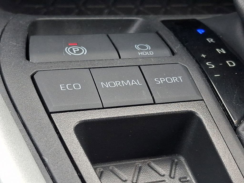 Used 2024 Toyota RAV4 XLE image 23